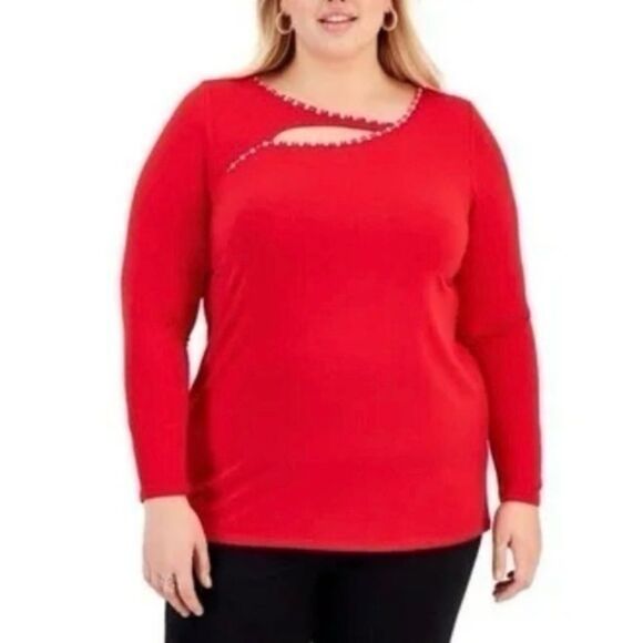 Red Embellished Cut Out Top 3X - Picture 1 of 7